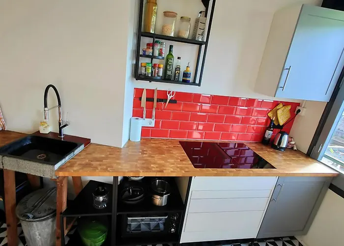 Appartement Bravissimo Calderers Nou, Monthly