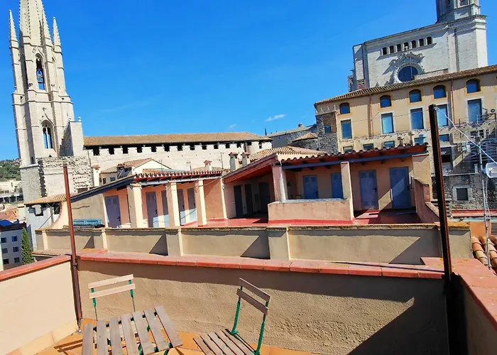 Bravissimo Calderers Nou, Monthly *