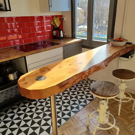 Bravissimo Calderers Nou, Monthly *