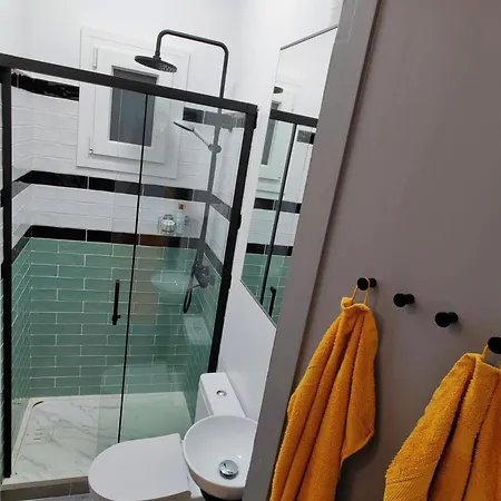 Bravissimo Calderers Nou, Monthly * Gerona